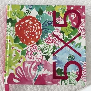 !! RARE lilly pulitzer 5x5 print book